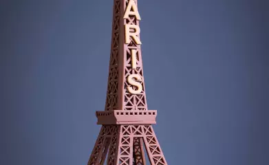 Sculpture en chocolat : la Tour Eiffel en Chocolat